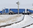 In this Week's farm update, Prairie grain shipments are finally showing signs of improvement. The Canadian Grain Commission says grain deliveries to primary elevators reached 416,000 tonnes in the week ending March 16. | File photo.