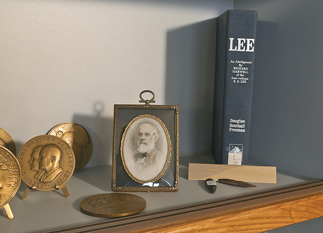 A portrait of General Robert E. Lee, painted on glass, was donated to the museum.| Arlene & Robin Karpan, photo.